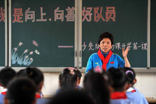 我认为谢里夫会再次赢得联赛冠军，并再次参加欧联杯，他们拥有出色的球员。